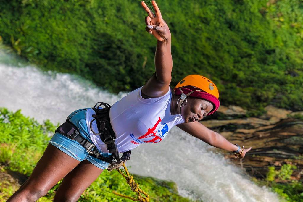 abseiling sipi falls