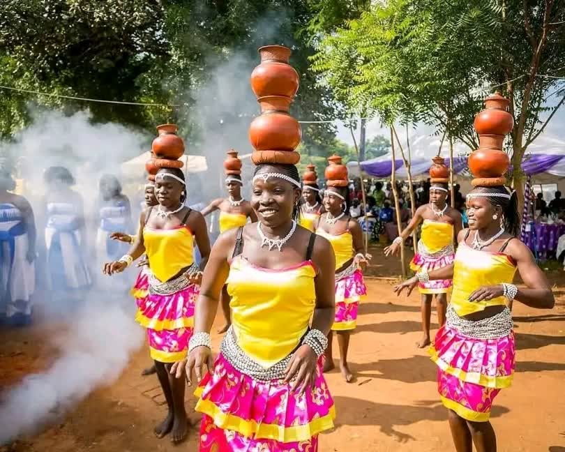 Acholi Pot Dance - Myel Agulu